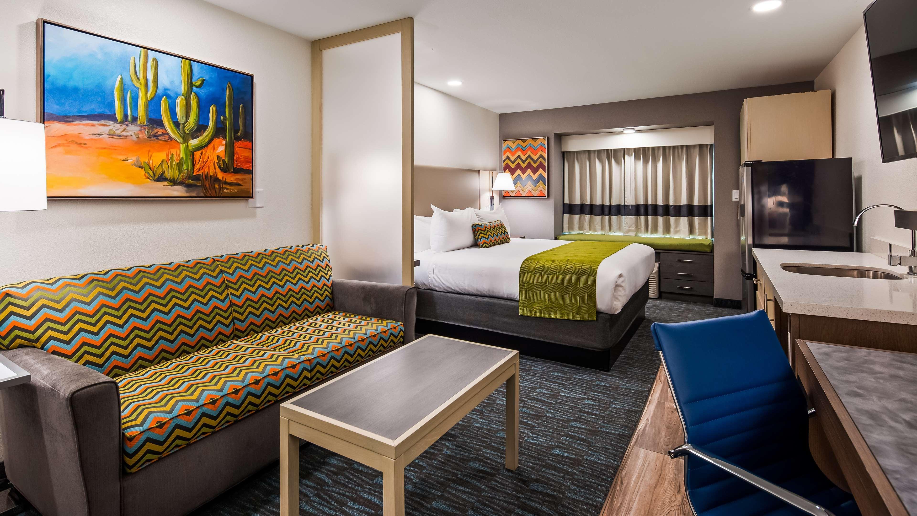 La Quinta Inn & Suites By Wyndham Tulsa Downtown - Route 66 Екстер'єр фото