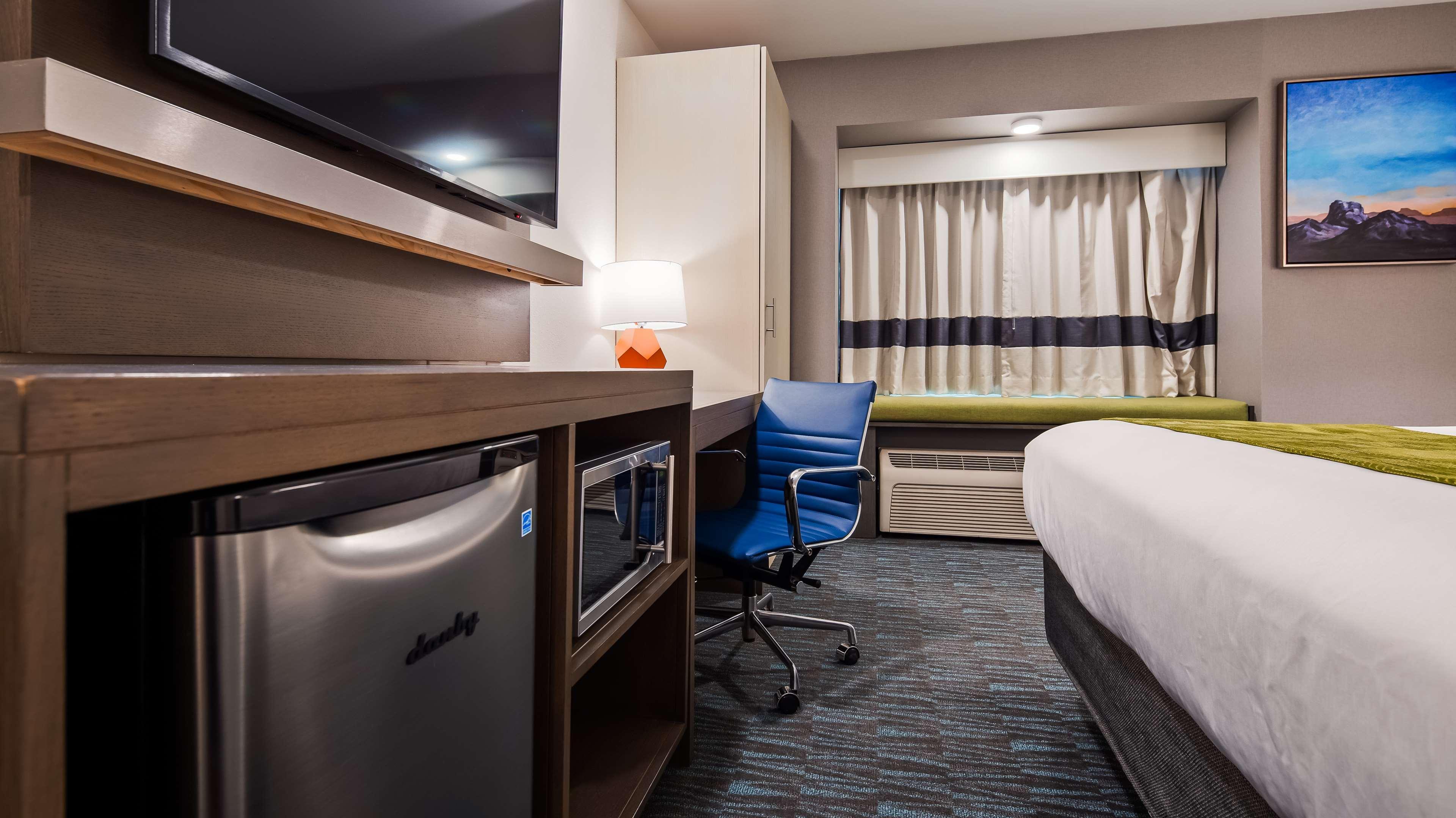 La Quinta Inn & Suites By Wyndham Tulsa Downtown - Route 66 Екстер'єр фото